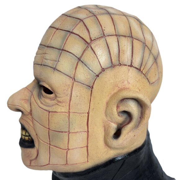 Rare vintage 1993 Hellraiser Pinhead  Cinema Secrets mask NWT NOS - Picture 6 of 14